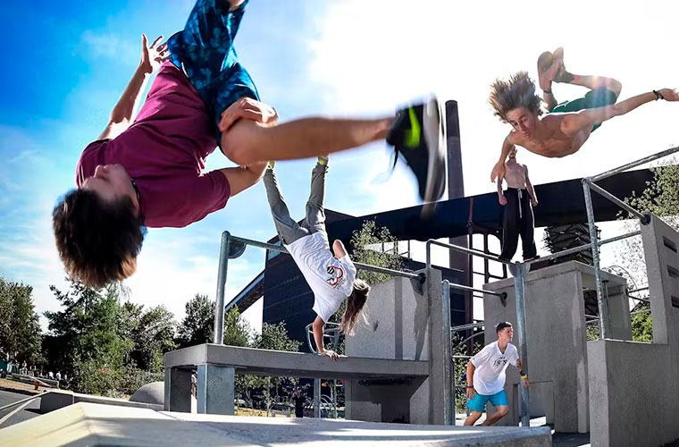 KIROL ESKIROL: Parkour berbaren atzean dagoen mundua aurkeztu digu Amets Gilek